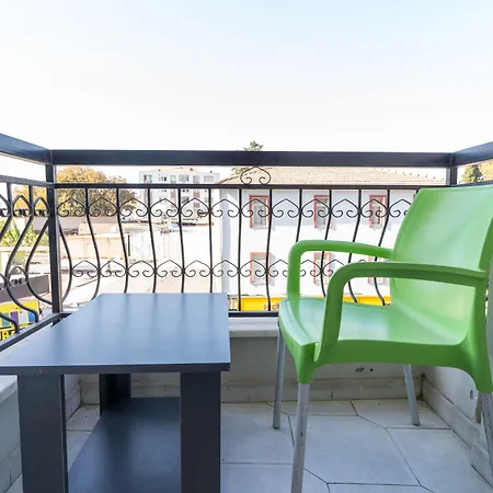 Yasam Ξενοδοχείο 2*